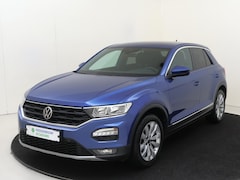 Volkswagen T-Roc - 1.5 TSI Sport | Stoelverwarming | CarPlay | Parkeersensoren | Sportstuur | ‘Drive mode sel