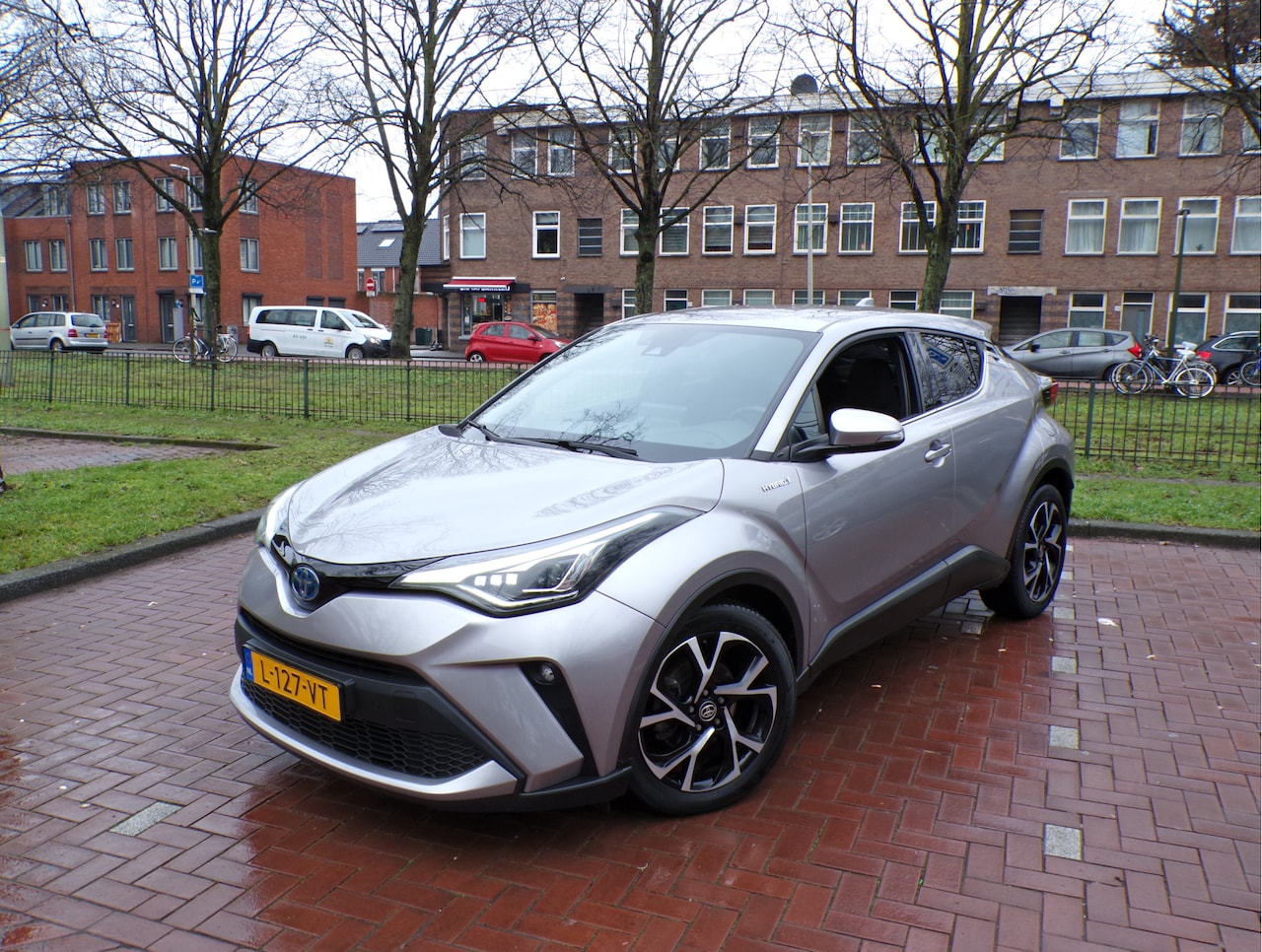 Toyota C-HR - 1.8 Hybrid Style 1E EIGENAAR TOYOTA  DEALER ONDERHOUDEN....... - AutoWereld.nl