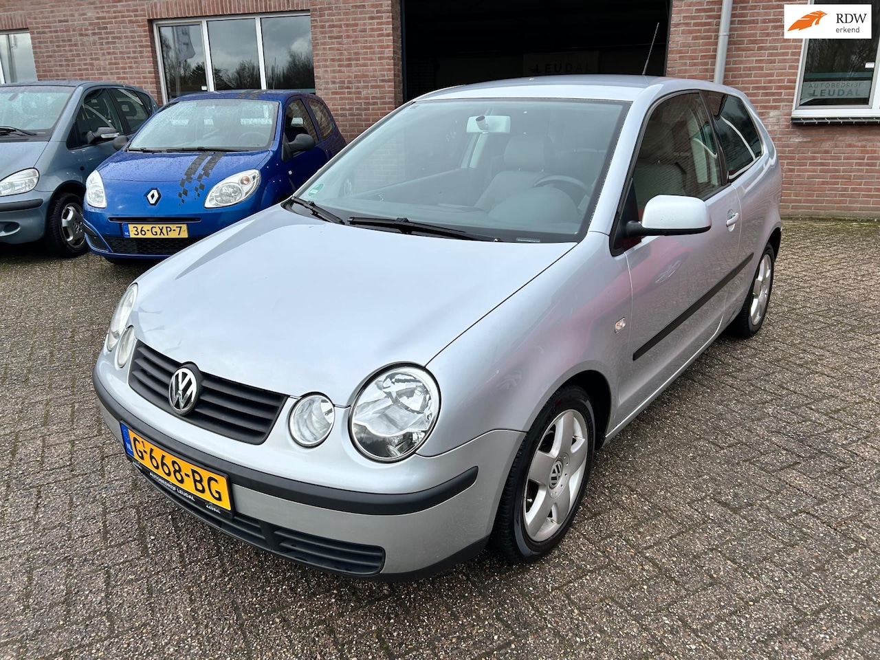 Volkswagen Polo - 1.4-16V Highline // Automaat // Nette auto - AutoWereld.nl