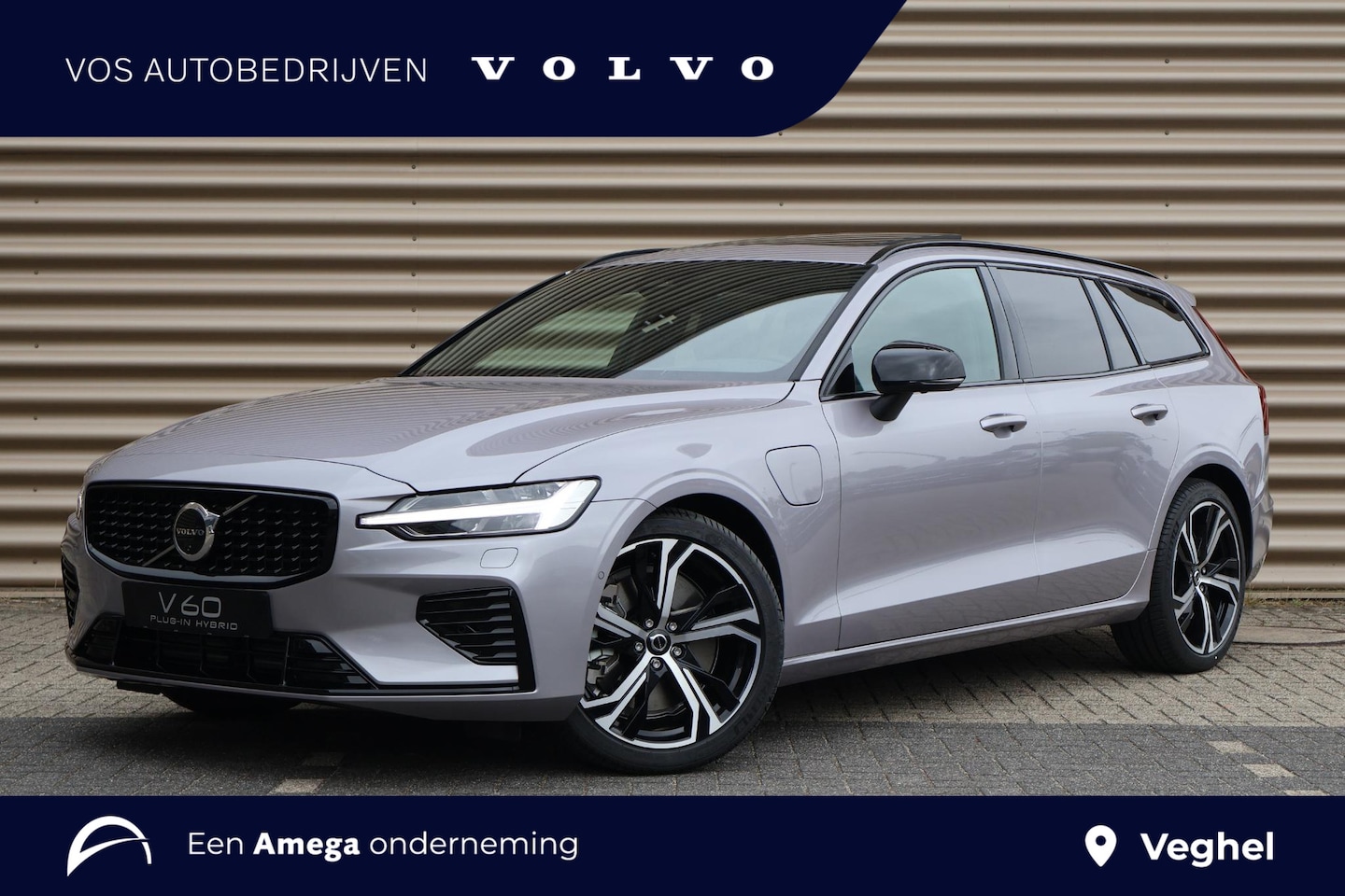 Volvo V60 - T6 Plug-in hybrid AWD Ultra Dark | Panoramadak | 360 Camera | Harman Kardon - AutoWereld.nl