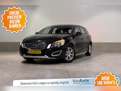 Volvo V60 - T3 Momentum Leder Trekhaak Parkassist 150pk