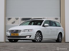 Volvo V70 - 1.6 D2 Summum LEER SCHUIFDAK STOELVERWARMING