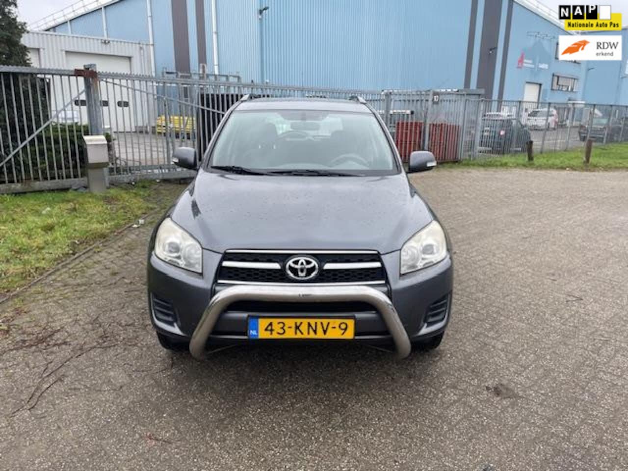 Toyota RAV4 - 2.0 VVT-i Comfort 2.0 VVTi Comfort - AutoWereld.nl