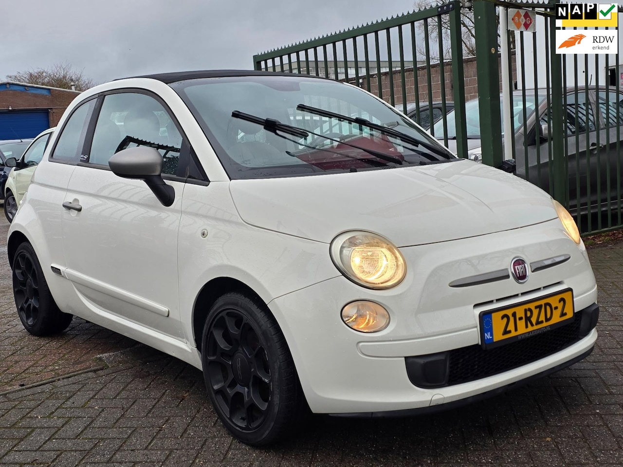 Fiat 500 C - 0.9 TwinAir Automaat airco elektrische ramen cv op afs - AutoWereld.nl
