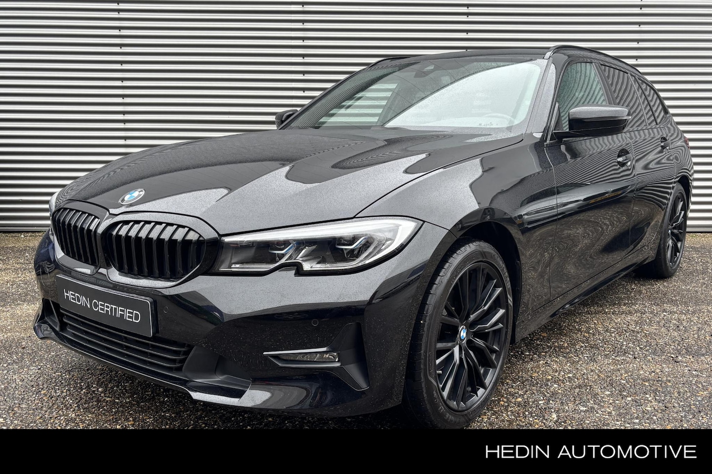 BMW 3-serie Touring - 318i Business Edition Plus / Nederlandse Auto / Navigatie / Apple Car Play / Lederen bekle - AutoWereld.nl