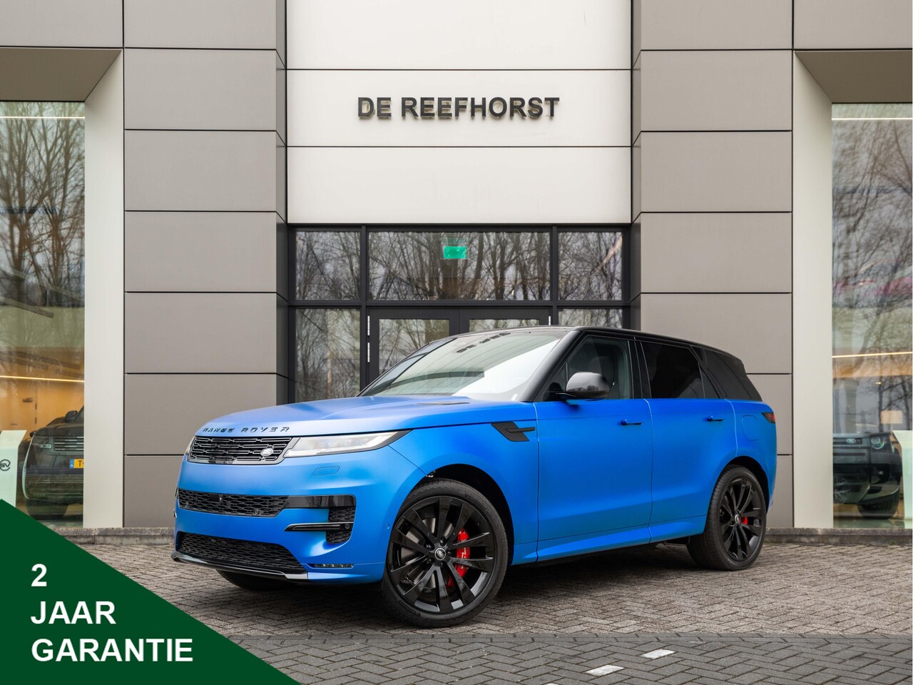 Land Rover Range Rover Sport - 3.0 P460e AWD Dynamic HSE PHEV | Premium Upgrade Interior Pack | Velocity Blue in Satin fi - AutoWereld.nl