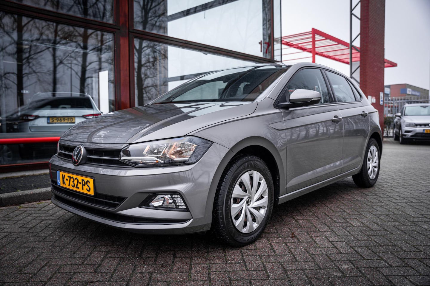 Volkswagen Polo - 1.0 TSI Automaat | Navigatie | Adaptieve cruise control | App-connect | Follow & Stop | DA - AutoWereld.nl