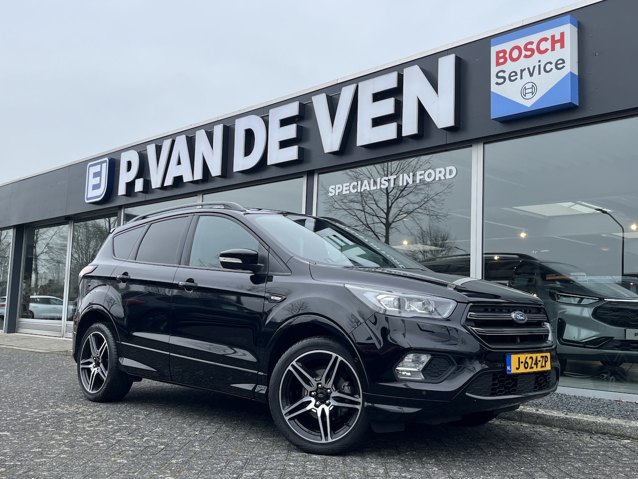 Ford Kuga - 1.5 EcoBoost ST Line 150pk/110kW 6-bak | Bi-Xenon | Camera | Spoiler | Elek. achterklep | - AutoWereld.nl