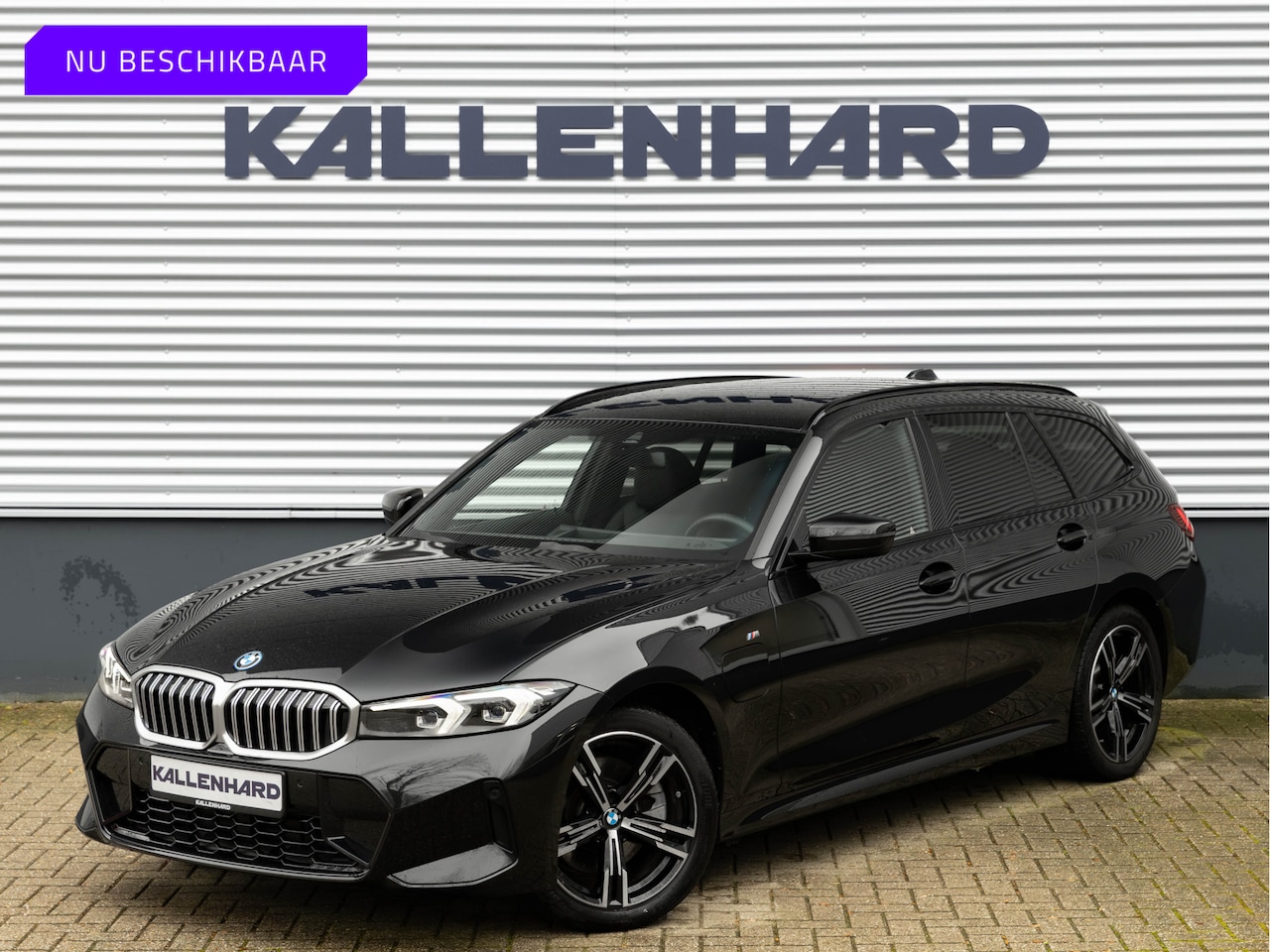 BMW 3-serie Touring - 330e M-Sport - Long Range - Trekhaak - Getint Glas - Comfort Access - AutoWereld.nl