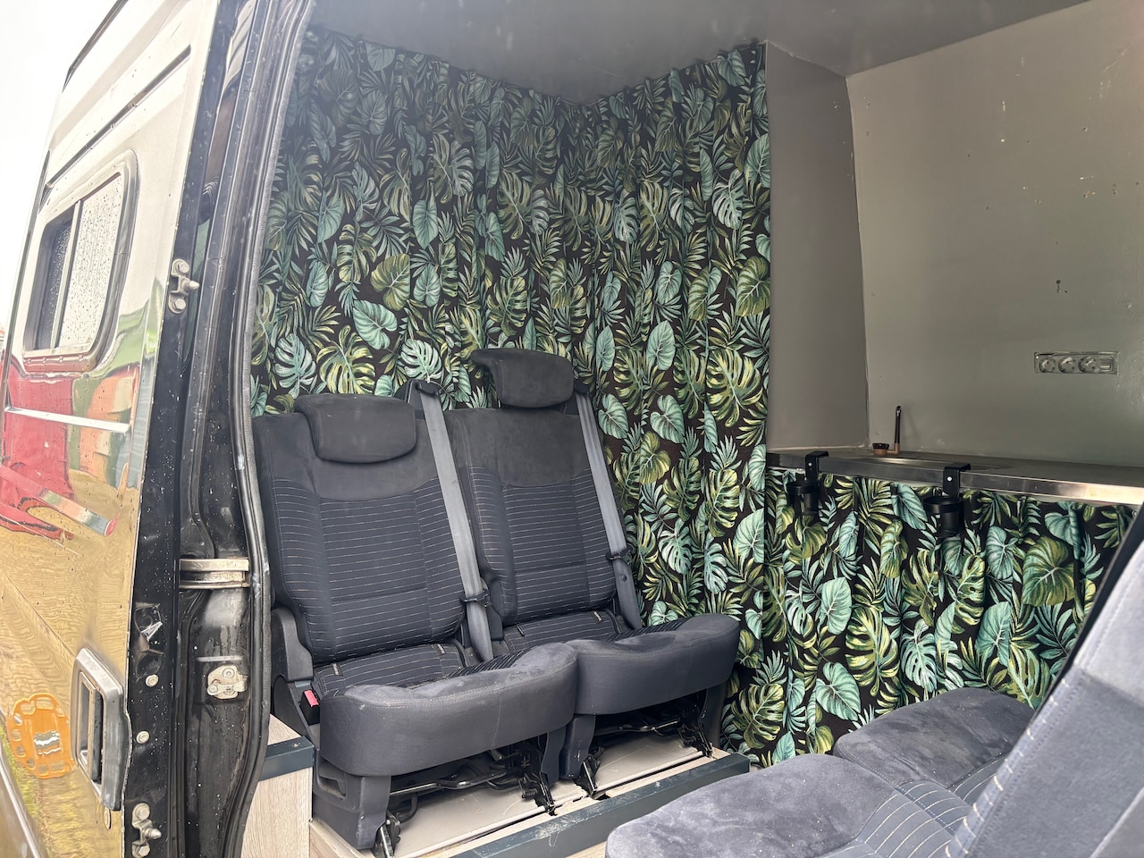 Iveco Daily - Buscamper L2H2
