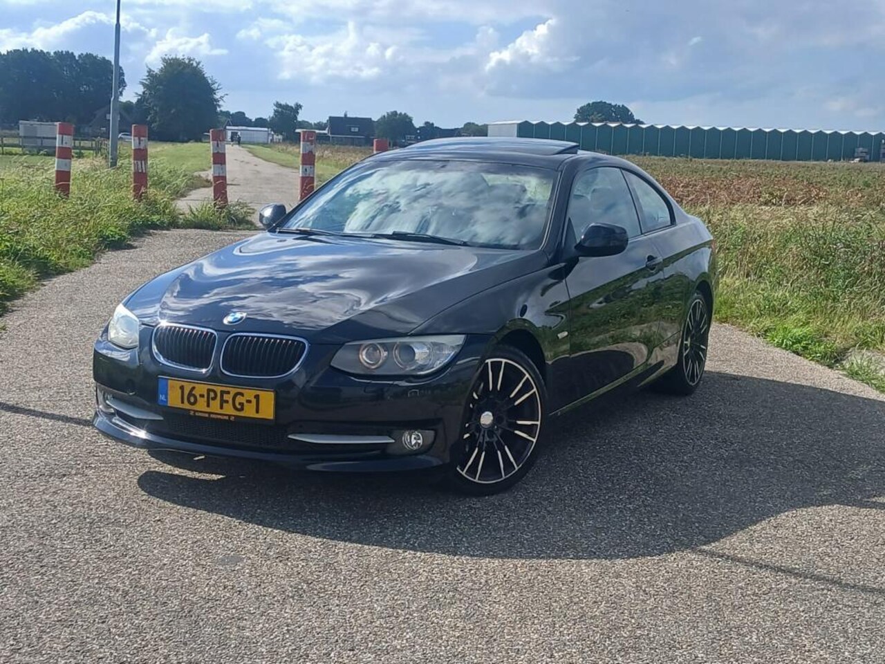 BMW 3-serie Coupé - 320i Corporate Lease Business Line 320i Corporate Lease Business Line - AutoWereld.nl