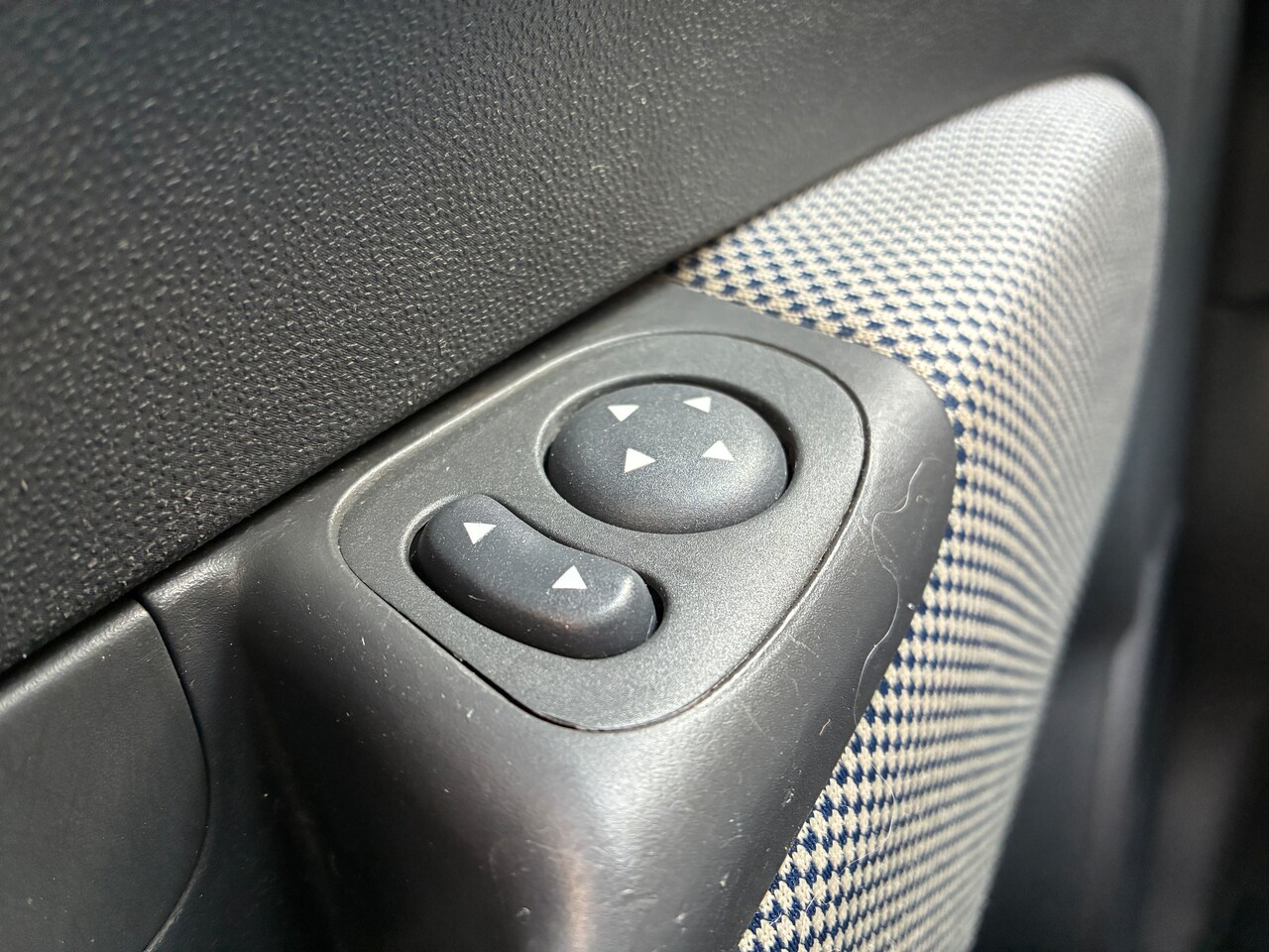 Fiat 500 - 1.2 Lounge Airco, Nieuwe Banden en Distributiekit!!