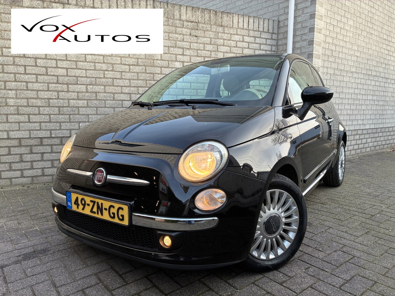 Fiat 500 - 1.2 Lounge Airco, Nieuwe Banden en Distributiekit!!