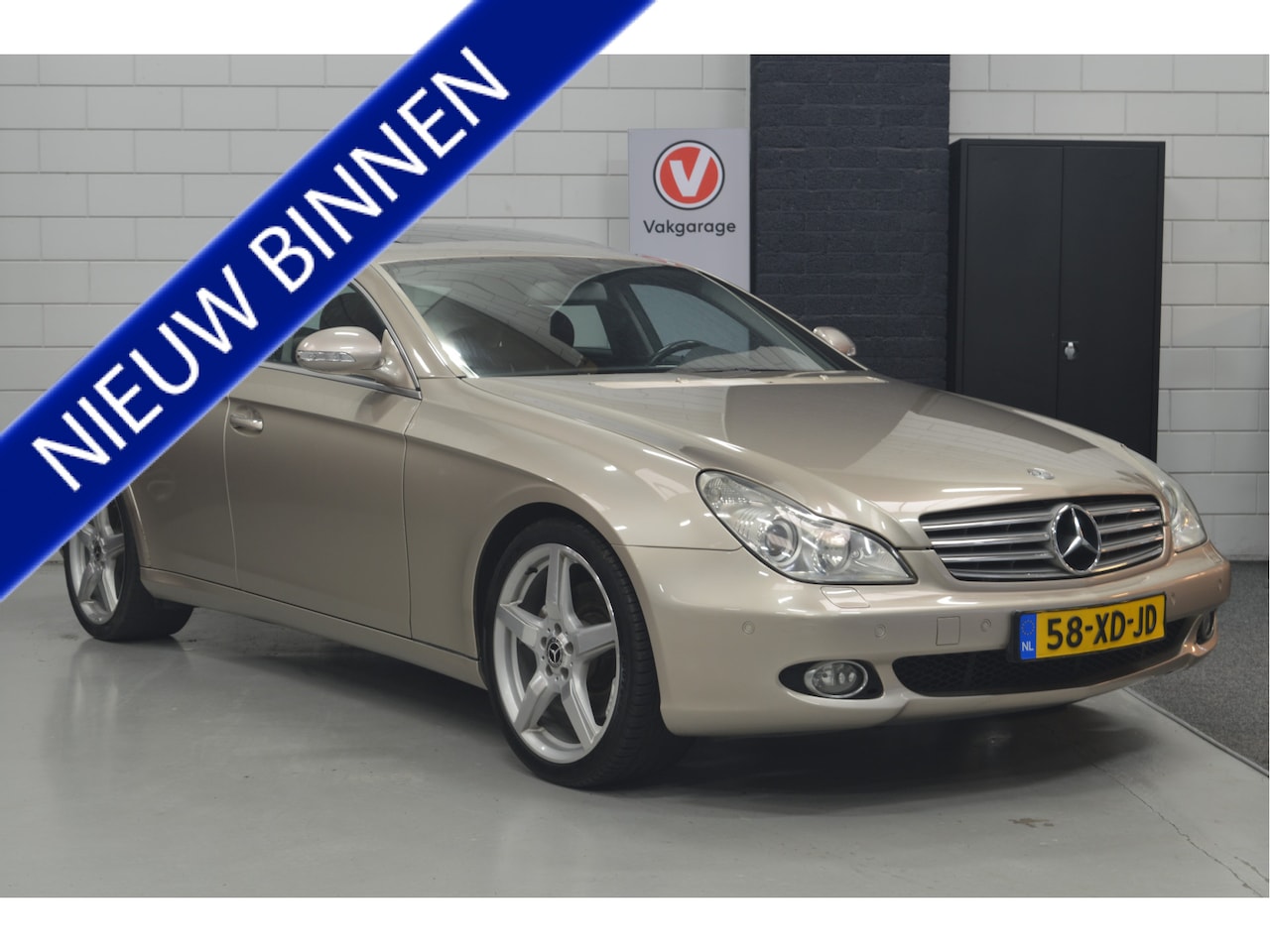 Mercedes-Benz CLS-klasse - 350 CGI Prestige // CLIMA // CRUISE // N.A.P. // SCHUIF/KANTELDAK // PDC VOOR&ACHTER // YO - AutoWereld.nl