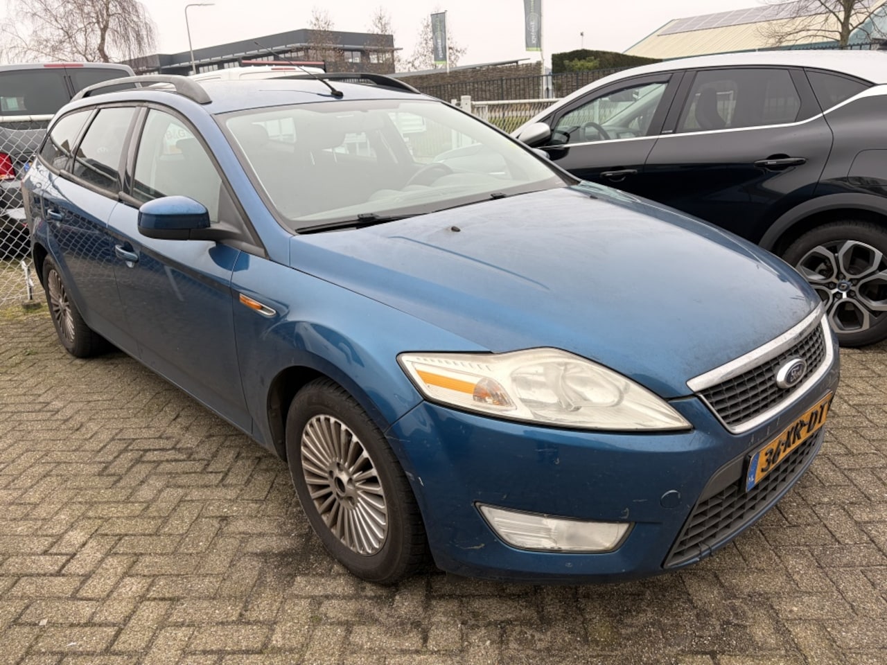 Ford Mondeo Wagon - 2.0-16V Trend (HANDEL/EXPORT) START NIET !! - AutoWereld.nl
