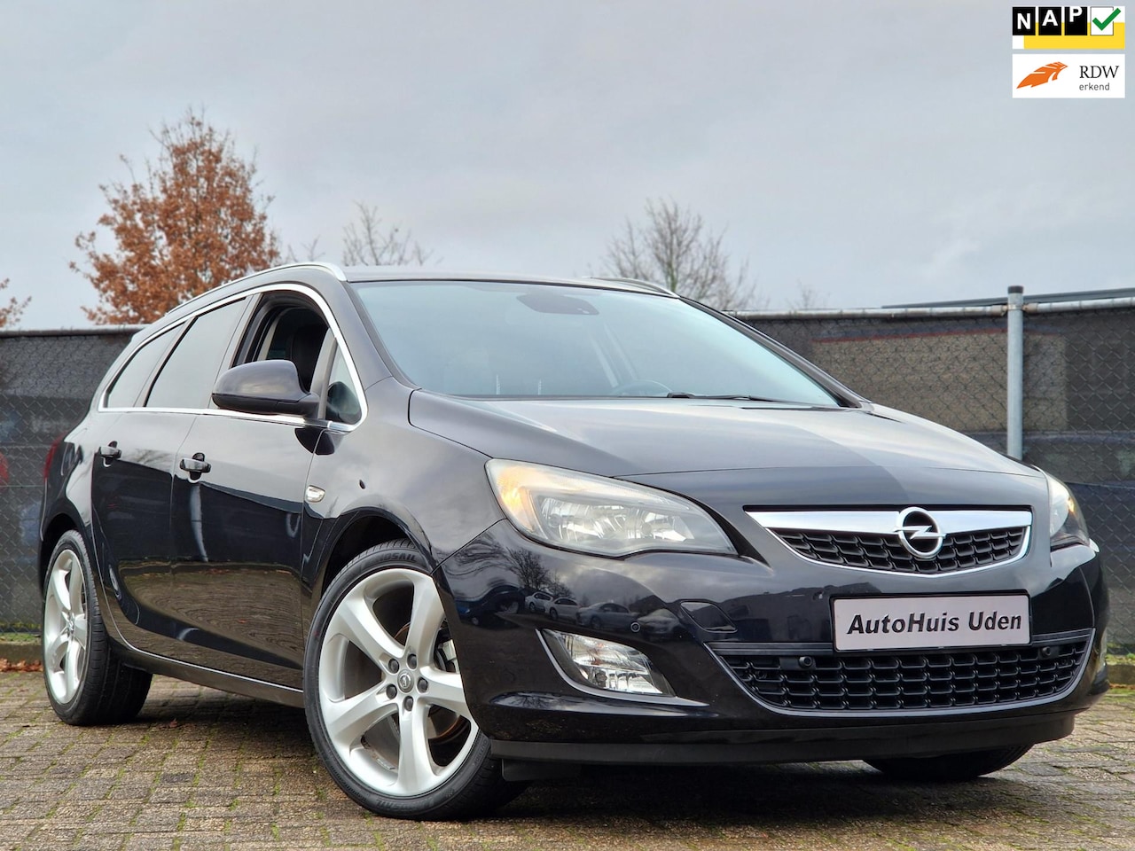 Opel Astra Sports Tourer - 1.4 Turbo Sport*Navi*trekhaak - AutoWereld.nl