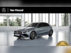 Mercedes-Benz A-klasse - 250 e 140 Year Edition / Panoramadak / Sfeerverlichting / 19inch / Night-Pakket /