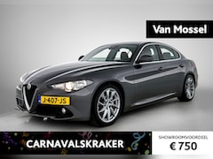Alfa Romeo Giulia - 2.0T Super | Trekhaak | Memory stoelen | PDC |