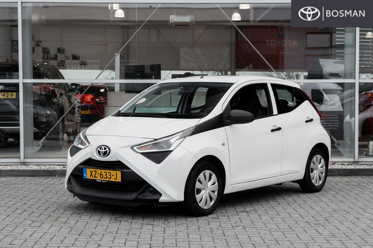 Toyota Aygo - 1.0 VVT-i x-fun 1.0 VVT-i x-fun - AutoWereld.nl