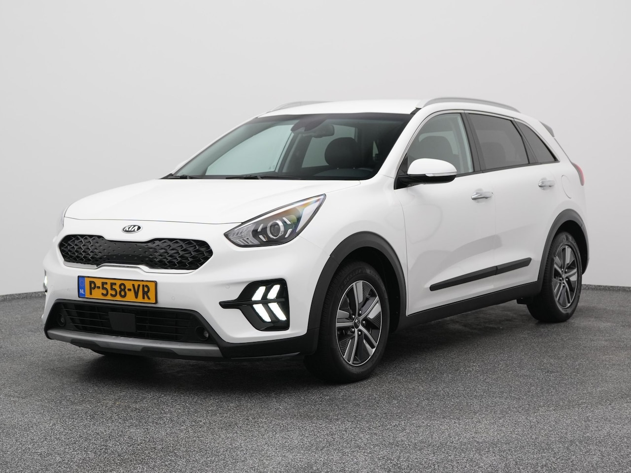 Kia Niro - 1.6 GDi Hybrid DynamicLine | CAMERA | ADAPTIVE | CARPLAY - AutoWereld.nl