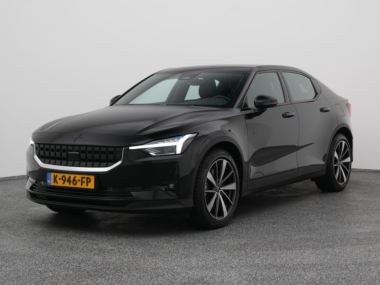 Polestar 2 - Long Range Dual Motor Launch Edition 78kWh | PANO | 360° | ADAPTIVE | H&K | STOEL- EN STUU - AutoWereld.nl