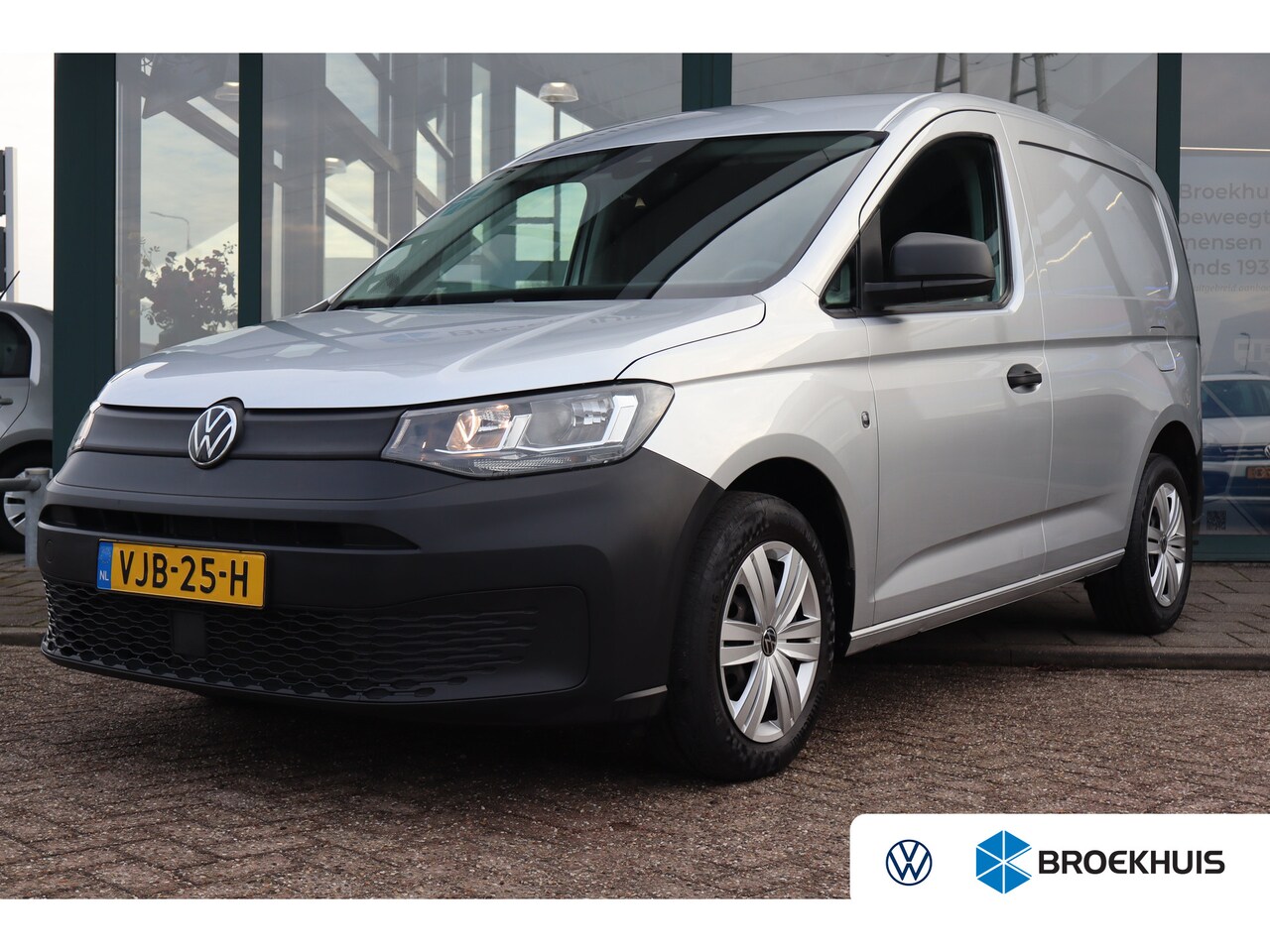 Volkswagen Caddy Cargo - 2.0 TDI 102PK | Cruise control adaptief | Trekhaak | Zijschuifdeur rechts - AutoWereld.nl