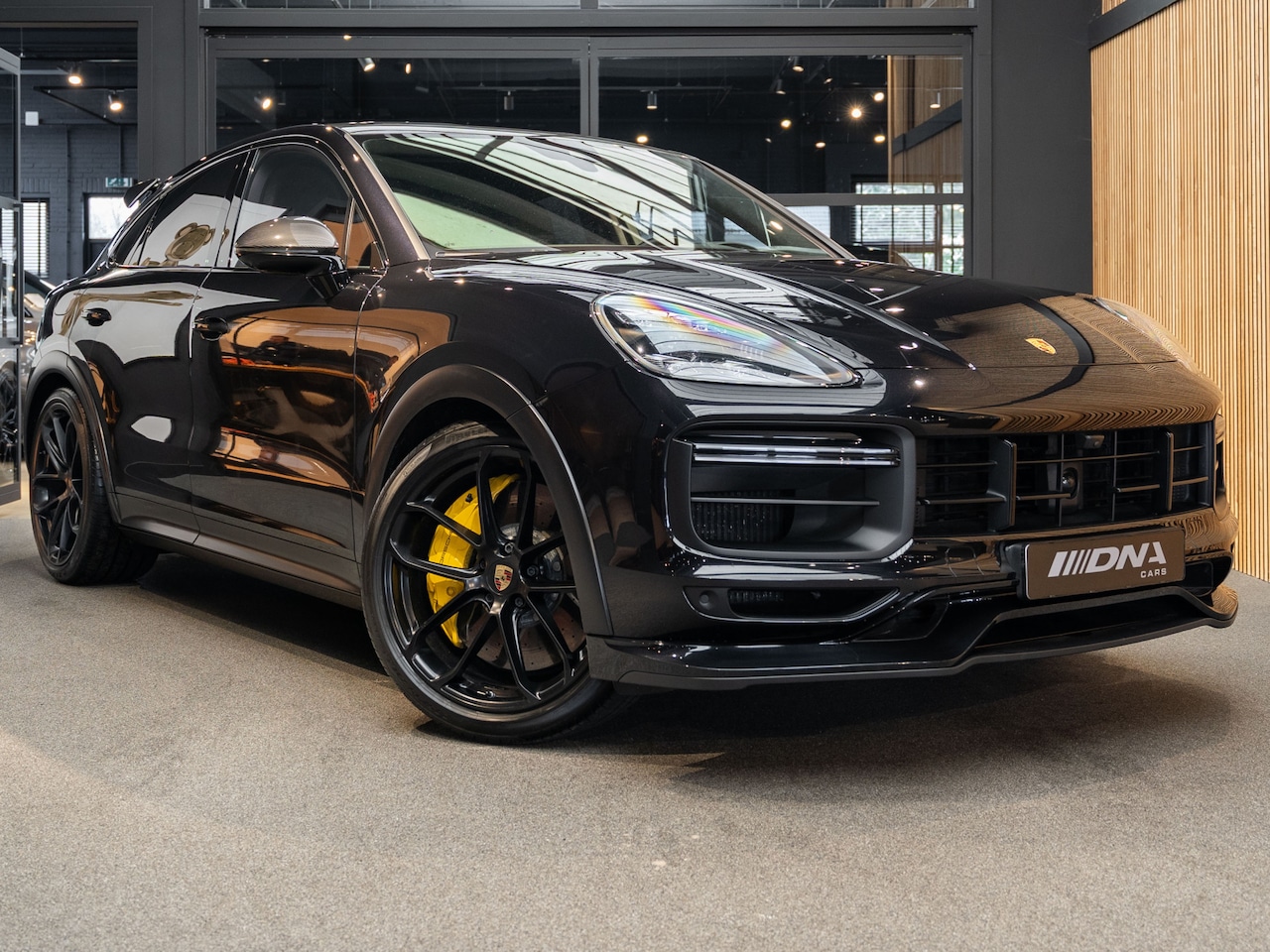 Porsche Cayenne Coupé - Turbo GT V8 Keramisch Carbon 4.0 Turbo GT Techart Sportuitlaat - AutoWereld.nl