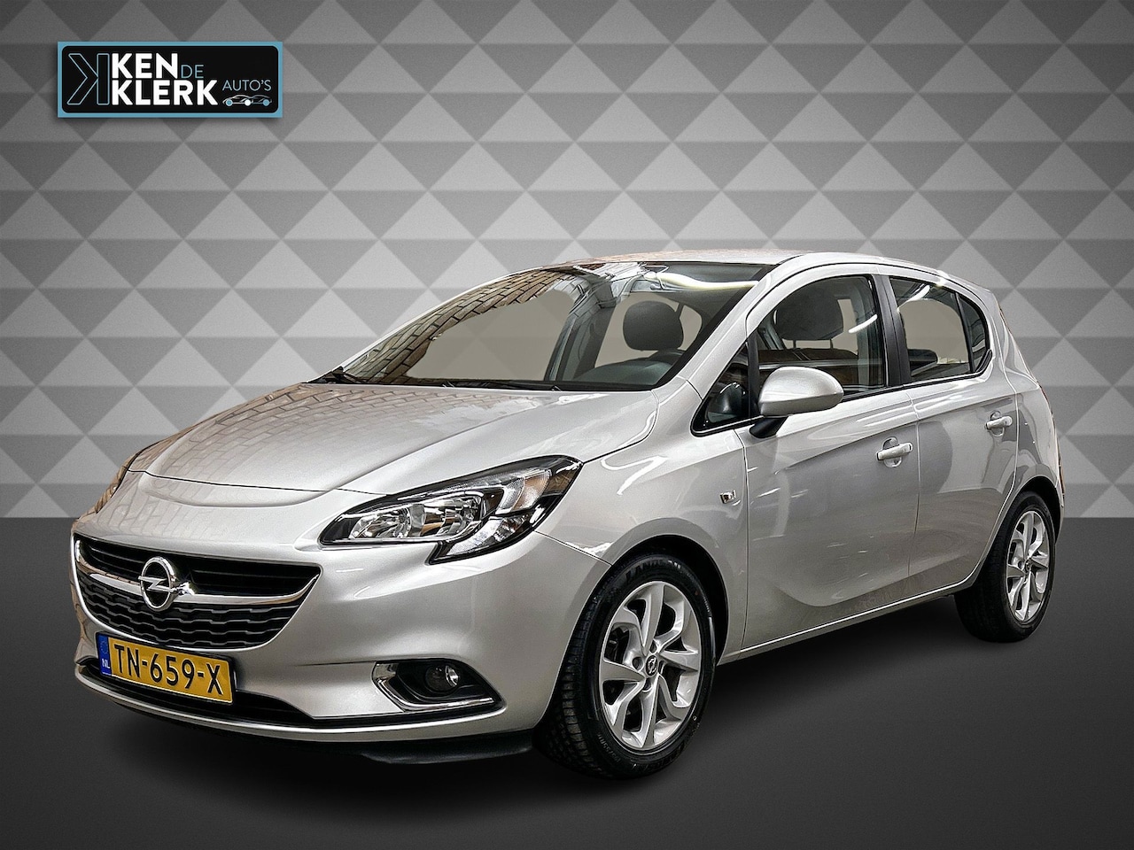 Opel Corsa - 1.3 CDTI | Color Edition | Navigatie | Cruise Controle - AutoWereld.nl