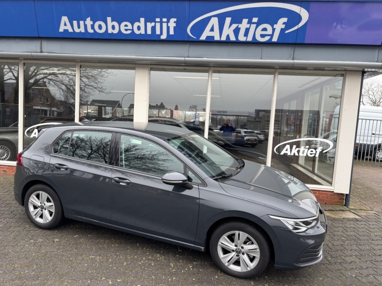 Volkswagen Golf - 1.5 TSI Life Business 1.5 TSI Life Business - AutoWereld.nl