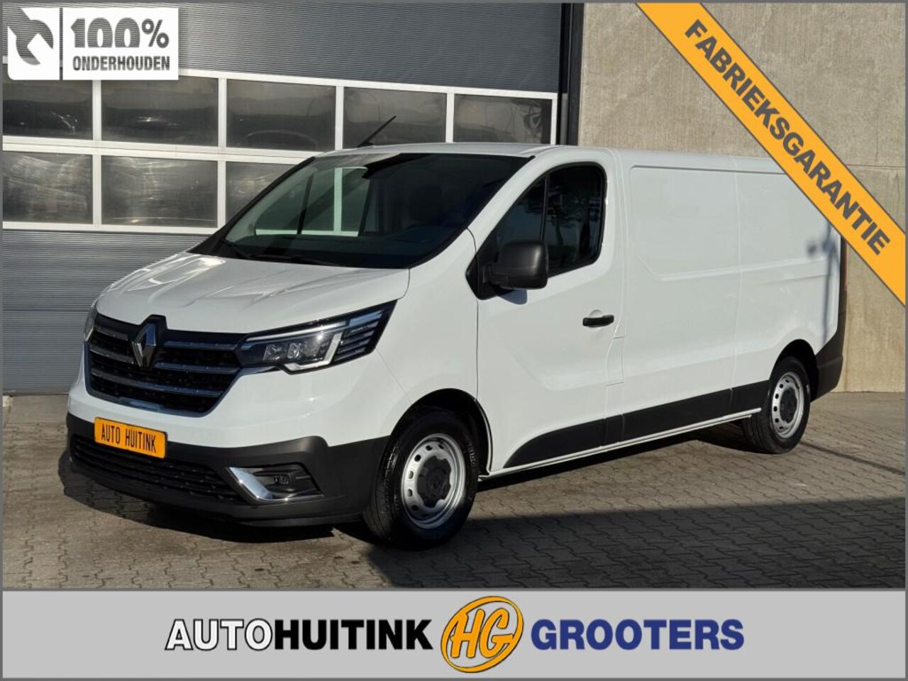 Renault Trafic - 2.0D 130 pk L2 H1  - slechts 3.000 km! - AutoWereld.nl