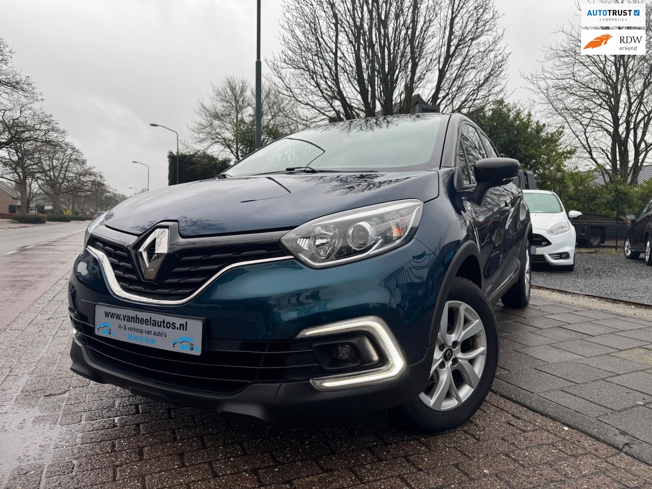 Renault Captur - 0.9 TCe Limited A-C Elek Pakket Navi Cruise Lmv - AutoWereld.nl