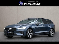 Volvo V60 - 2.0 T6 Plug-in hybrid AWD Plus Dark | R-Design | Panoramadak | Trekhaak