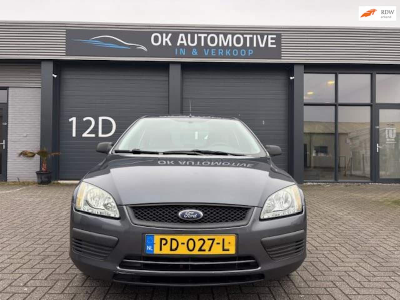 Ford Focus - 1.4-16V Ambiente 1.4-16V Ambiente - AutoWereld.nl