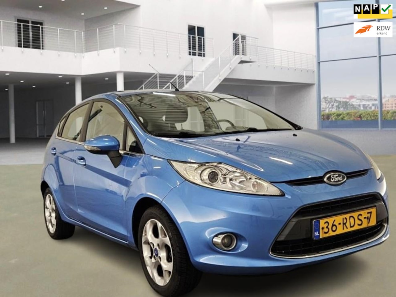 Ford Fiesta - 1.25 Titanium 5DR 2011-Clima-Cruise-LmVelgen-APK - AutoWereld.nl