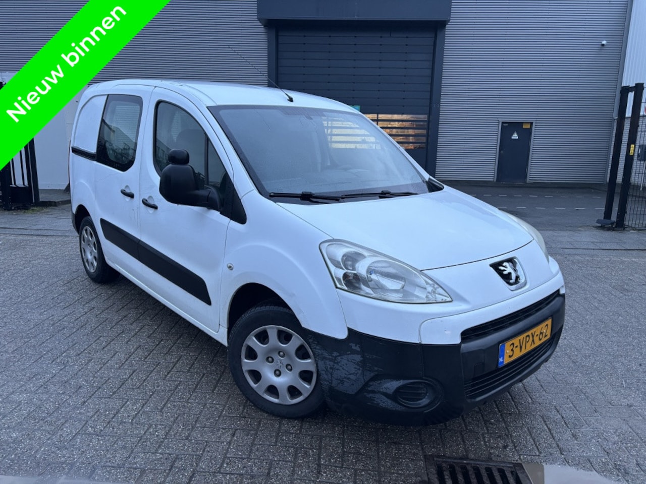 Peugeot Partner - 120 1.6 HDI L1 XT Clima Parkeersensoren - AutoWereld.nl