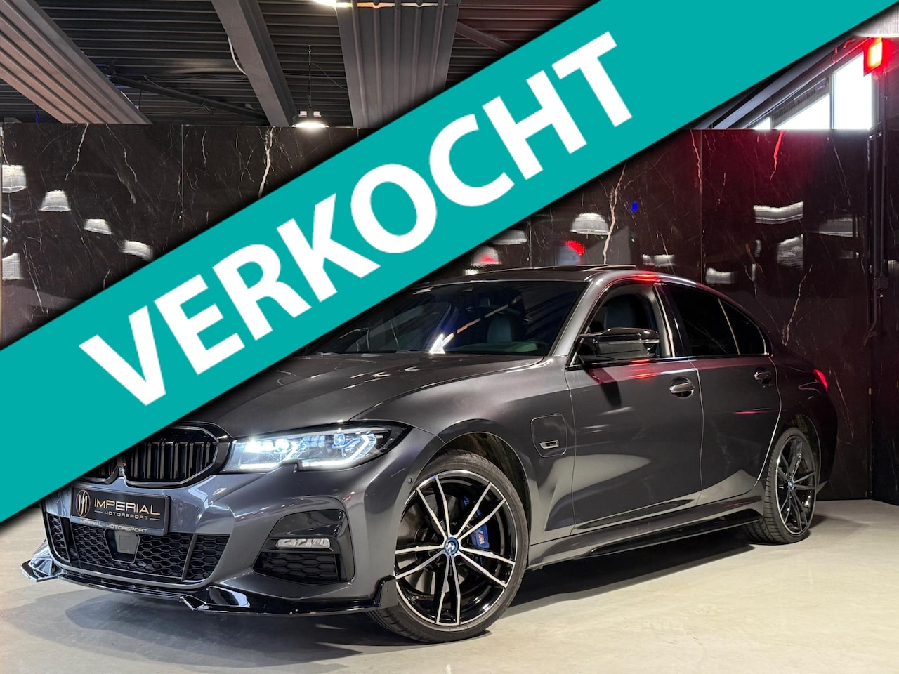 BMW 3-serie - 330e xDrive High Executive M-Package |HUD|Carbon|Pano - AutoWereld.nl