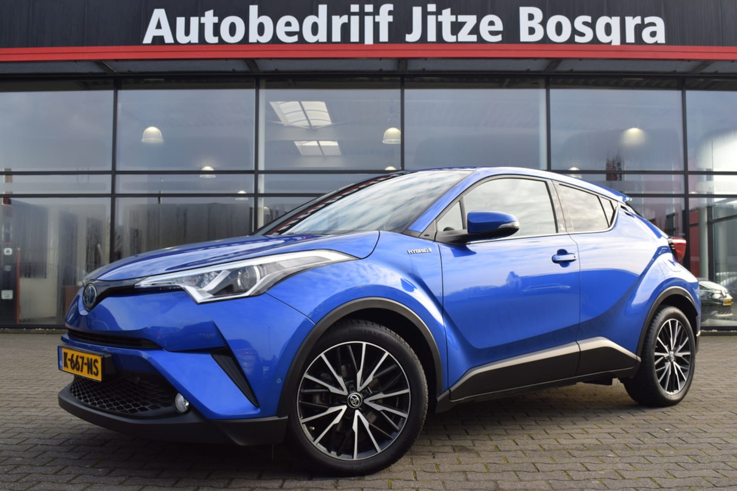 Toyota C-HR - 1.8 Hybrid Dynamic ECC | Full Map Navi | Camera | Keyless | Trekhaak | Dealer Onderhouden! - AutoWereld.nl