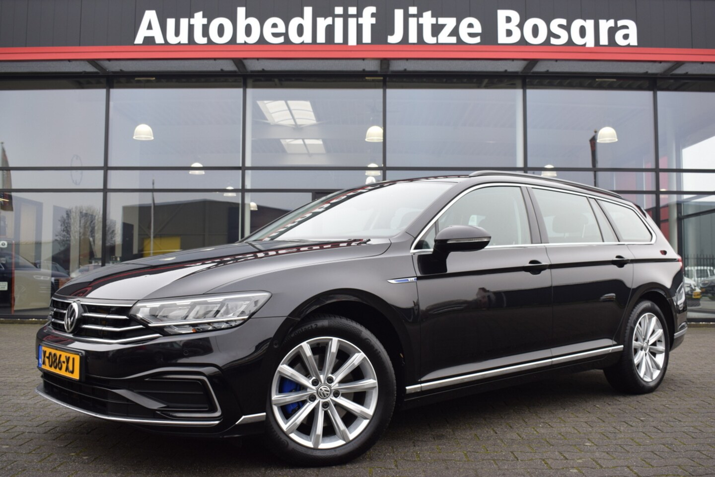 Volkswagen Passat Variant - 1.4 TSI PHEV GTE Highline Matrix LED | Zwart Leder | Carplay | Virtual | Camera | Trekhaak - AutoWereld.nl