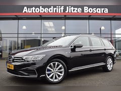 Volkswagen Passat Variant - 1.4 TSI PHEV GTE Highline LED | Zwart Leder | Carplay | Virtual | Camera | Trekhaak
