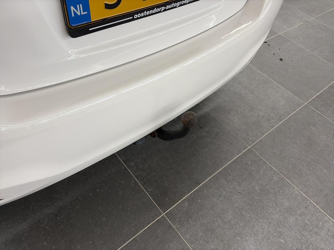 Toyota Yaris - 1.3 VVT-i Aspiration 1.3 VVT-i Aspiration - AutoWereld.nl