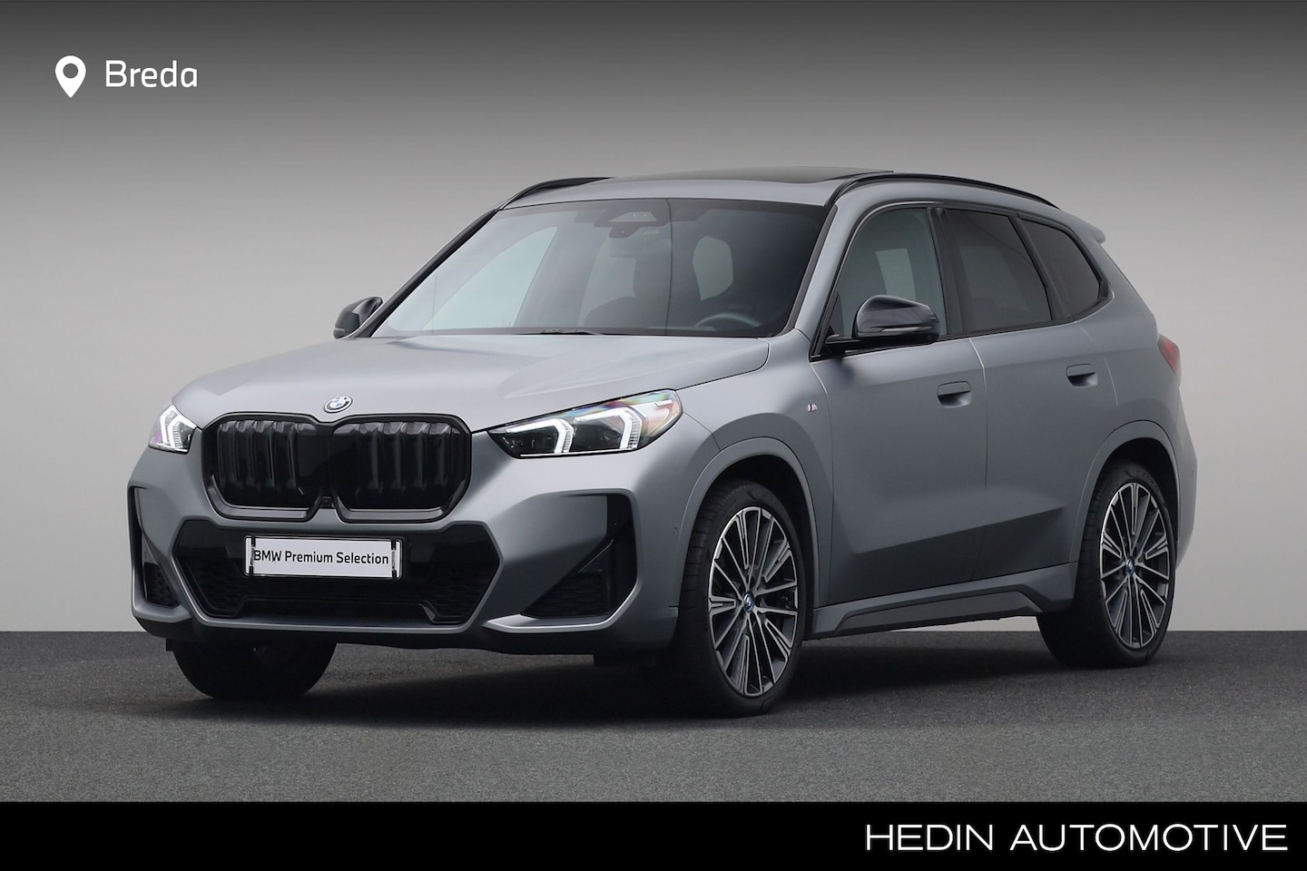 BMW iX1 - xDrive30 Launch Edition 67 kWh | M-sport | Comfort Access | Harman Kardon | Schuif-/ Panor - AutoWereld.nl