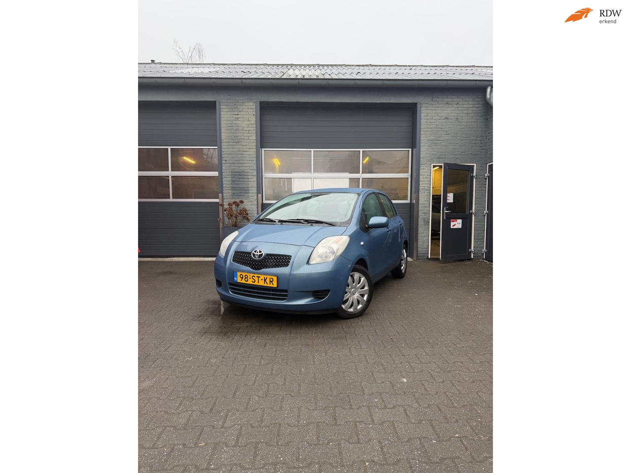 Toyota Yaris - 1.3 VVTi Sol MMT|NAP| Airco| nieuwe APK - AutoWereld.nl
