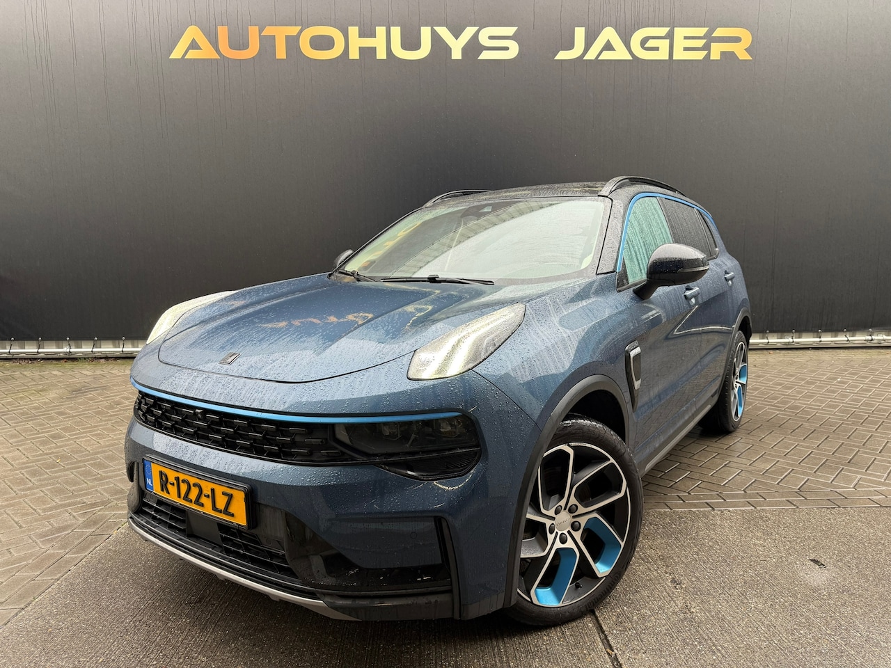 Lynk & Co 01 - 1.5 Pano 360 Memory Carplay Hybride Automaat Trekhaak - AutoWereld.nl