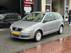 Volkswagen Polo - 1.4-16V Optive Airco