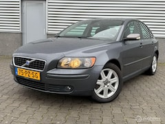 Volvo S40 - 2.4 Momentum