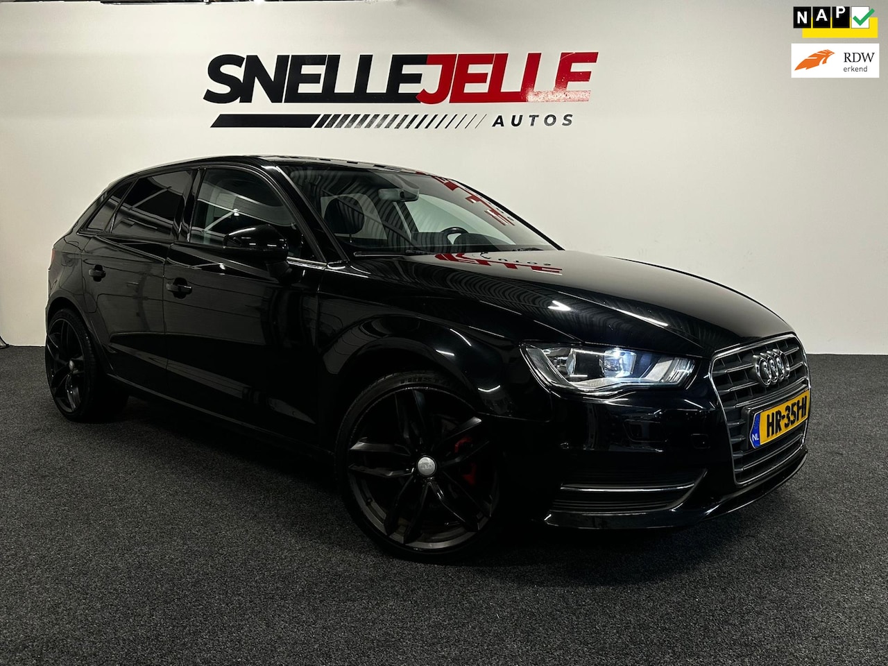 Audi A3 Sportback - 1.6 TDI Attraction|airco|Trekhaak|automaat|sport velgen| - AutoWereld.nl
