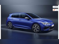 Volkswagen Golf - 2.0 TSI R 4Motion Akra Pano Head-up H&K