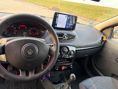 Renault Clio Estate - 1.2-16V Corporate