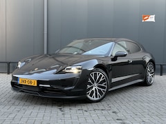 Porsche Taycan Sport Turismo - 71 kWh Performance Plus 93 kWh 476pk | 2022 | Sportchrono | Panoramadak | 20”