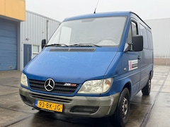 Mercedes-Benz Sprinter - 211 CDI 2.2 300